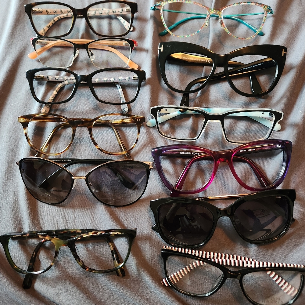 Random assortment of Frames